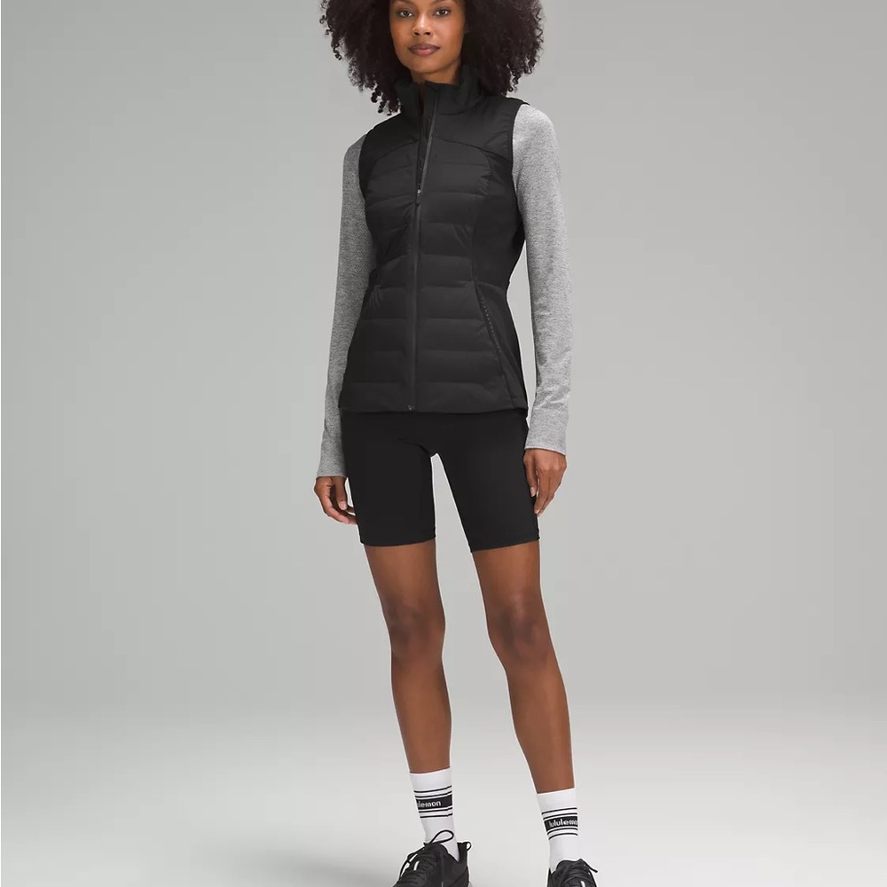 Lululemon Down for It All Vest women size 0 and 6 color black - Picture 4 of 9